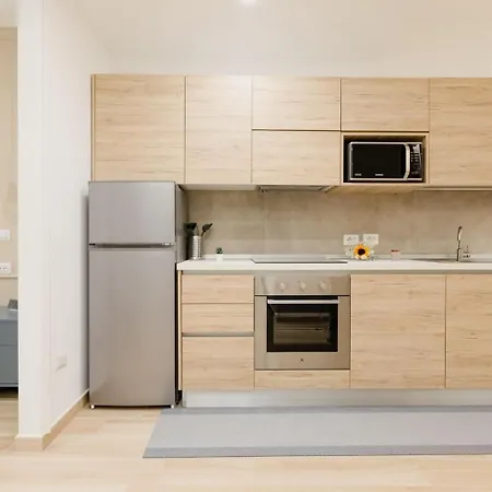 Graziano Airport Holiday home *